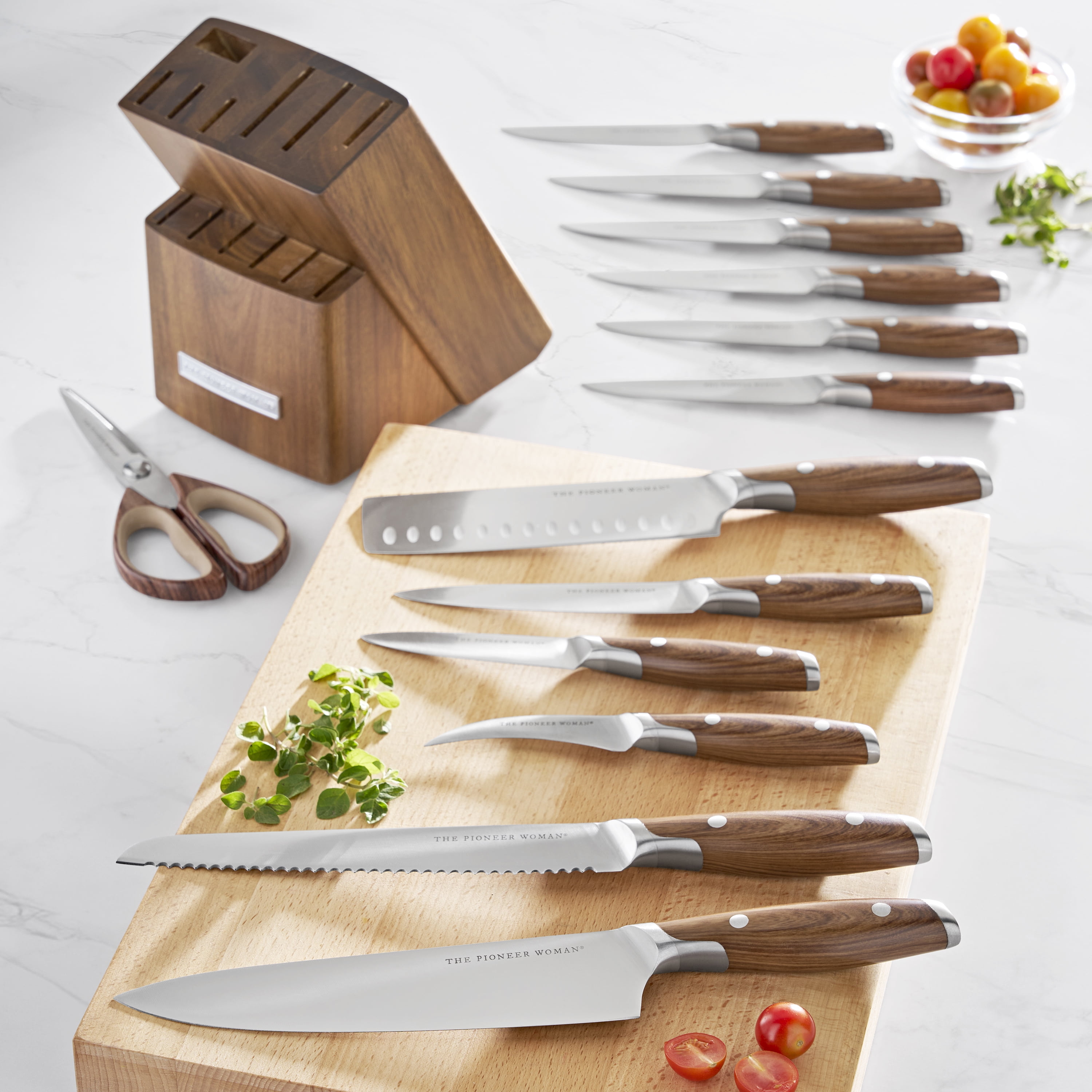 The Pioneer Woman 14-Piece Knife Block Set, Wood