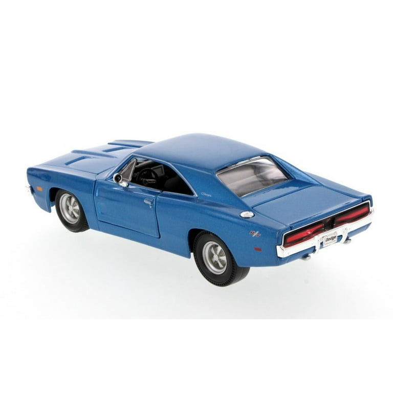 Maisto 1969 Dodge Charger R-T Burgundy & White 1-25 Diecast
