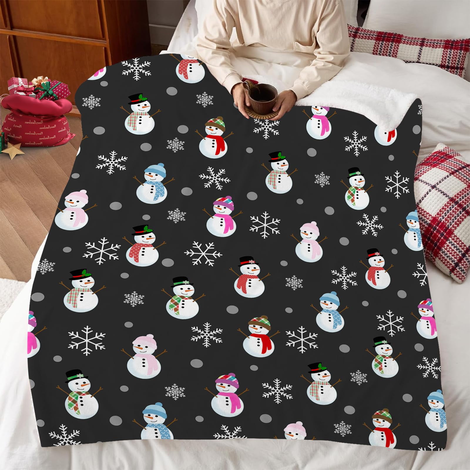 Christmas Throw Blanket Candy Cane Throw Blanket Super Soft Warm Bed Blanket Christmas Holiday Decor for Living Room Bedroom Sofa Christmas Gift for Her