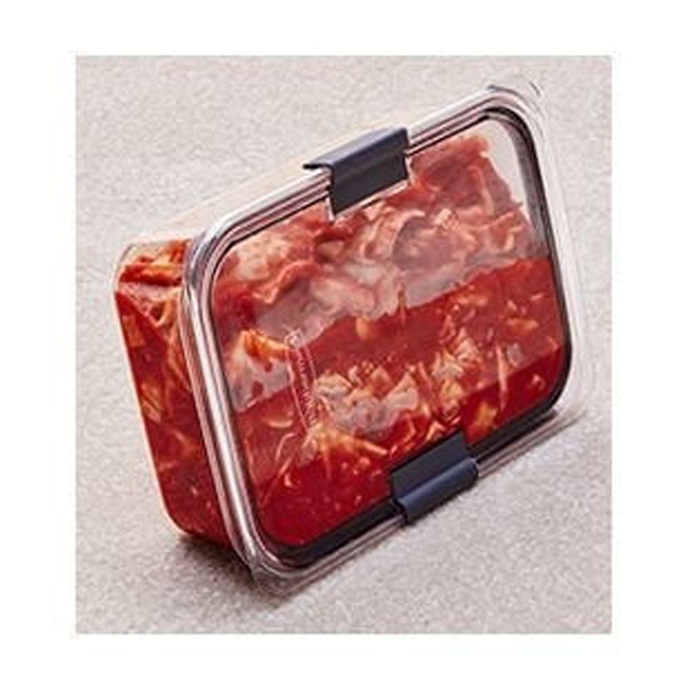 Rubbermaid Brilliance Plastic Food Storage Container, 760 mL (3.2 Cup), 1 Pack