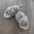 thumbnail image 3 of Pantuflas grises con forma de gato, peluche, cálidas, antideslizantes, para interiores, 3 of 3