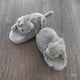 thumbnail image 3 of Pantuflas grises con forma de gato, peluche, cálidas, antideslizantes, para interiores, 3 of 3