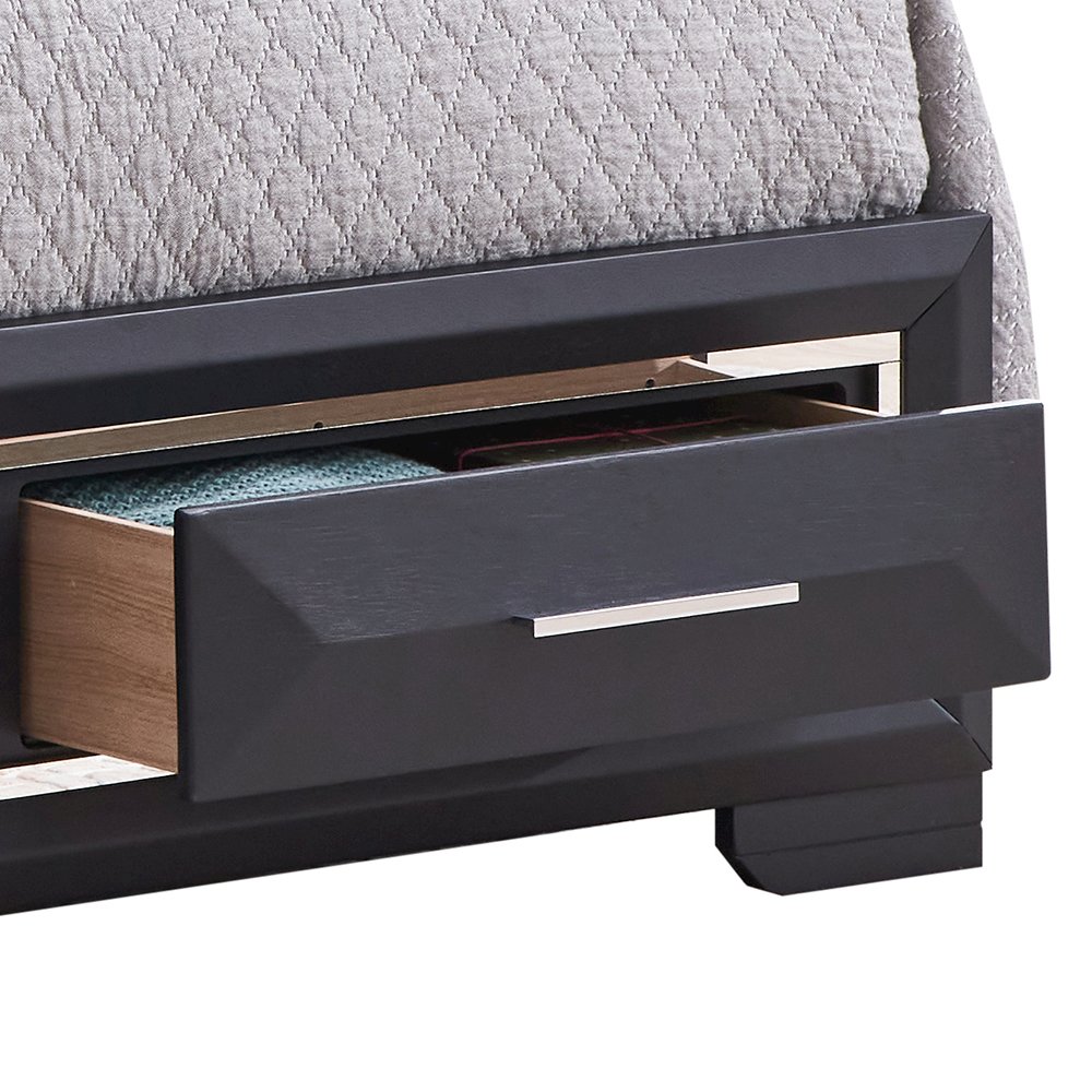 Glory Furniture Liverpool Queen Bed in Black Color