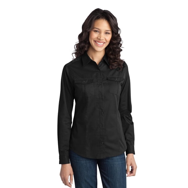 Camisa de sarga con manga enrollada resistente a las manchas para mujer de Port Authority®. L649 Negro S Autoridad Portuaria L649