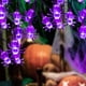thumbnail image 5 of Halloween Decoración 2024 Cadena de luces de araña de Halloween con pilas, cadena de luces con caja de batería impermeable, adecuada para decoración interior/exterior (2 modos) 6 m(Buy 2 save 10%), 5 of 7