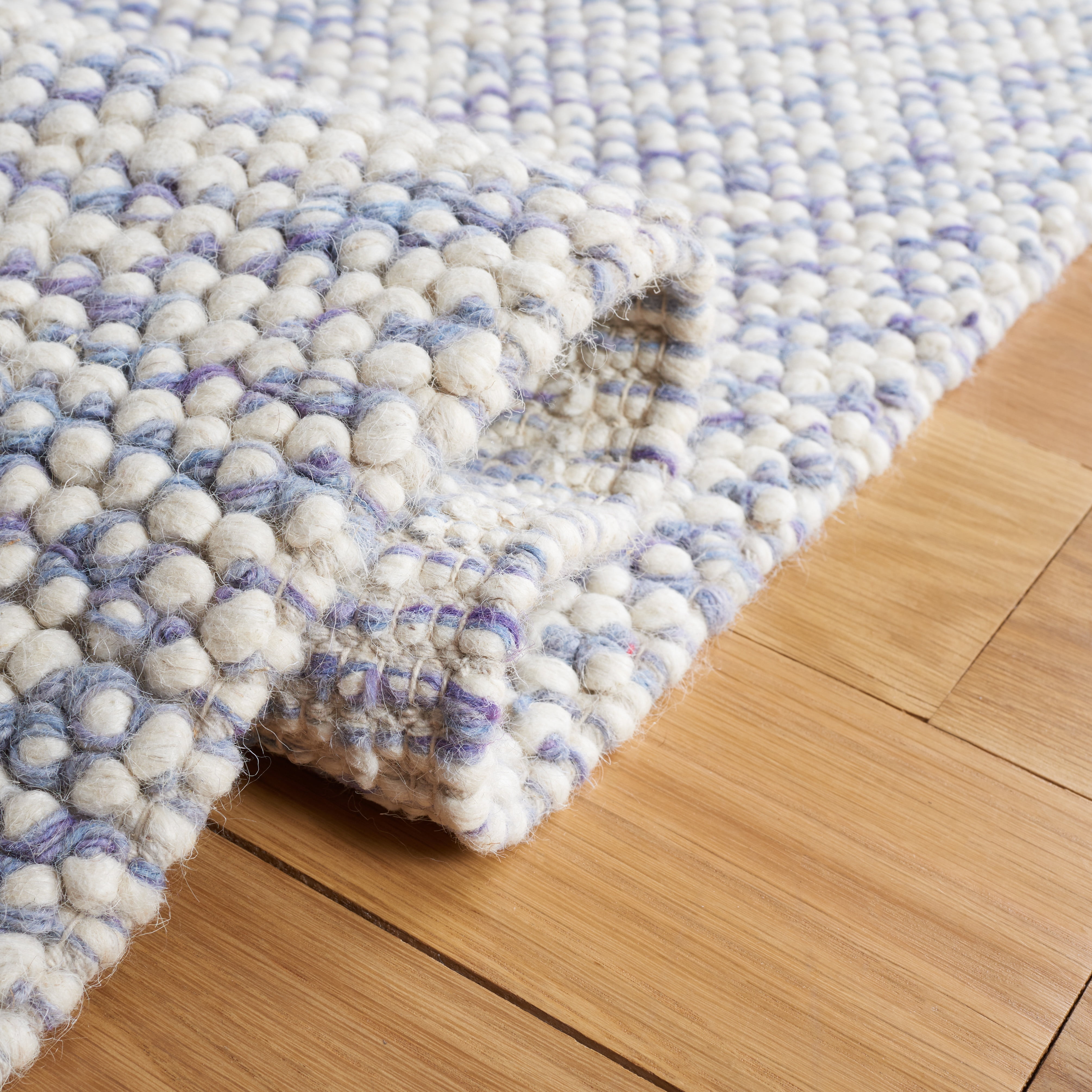 SAFAVIEH Natura Finn Distressed Area Rug, Blue/Ivory, 6' x 6' Round