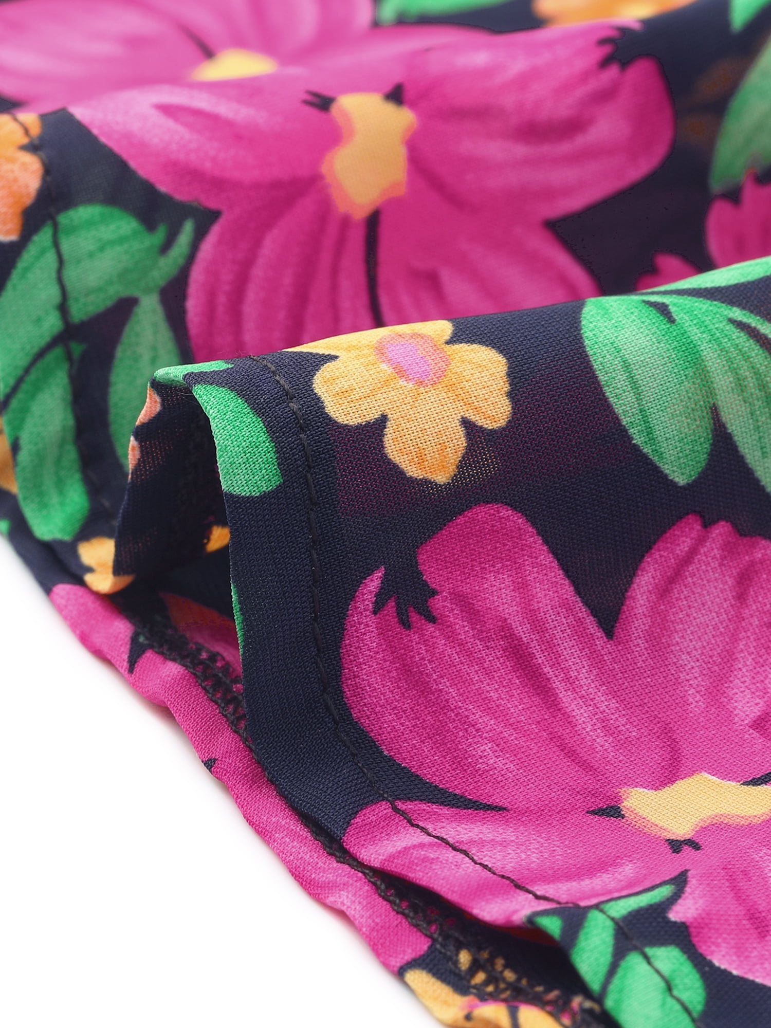 Women's Plus Sweetheart Neck Short Sleeve Floral Blouse with Ruffle Hem 1X Hot Pink