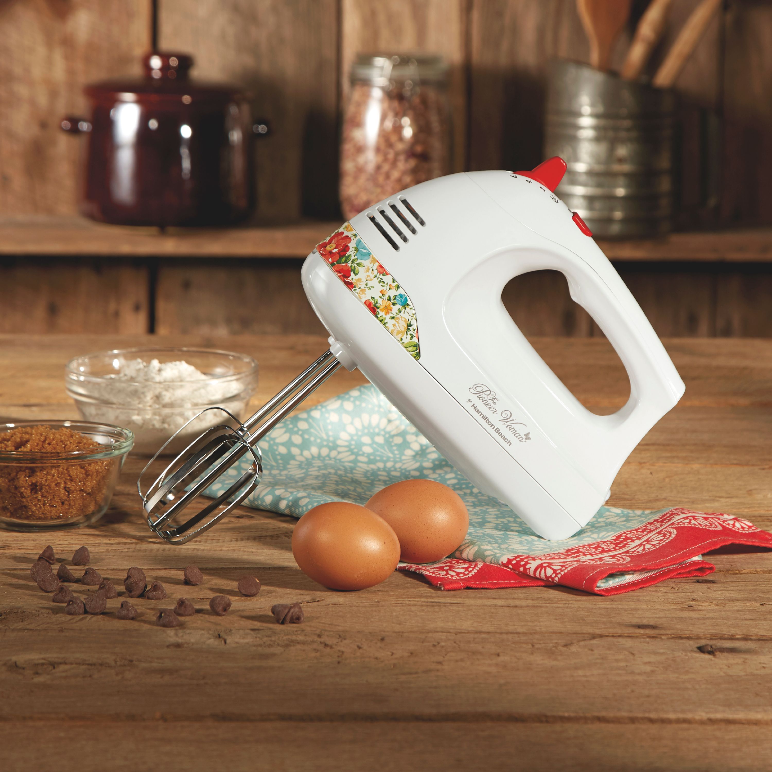 The Pioneer Woman 6-Speed Hand Mixer with Vintage Floral Design and Snap-On Case - image 3 of 7