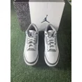 thumbnail image 1 of Ni - ke Ni - ke Air Jordan 3 Retro Midnight Navy Size 9.5 DS New With Box, 1 of 5