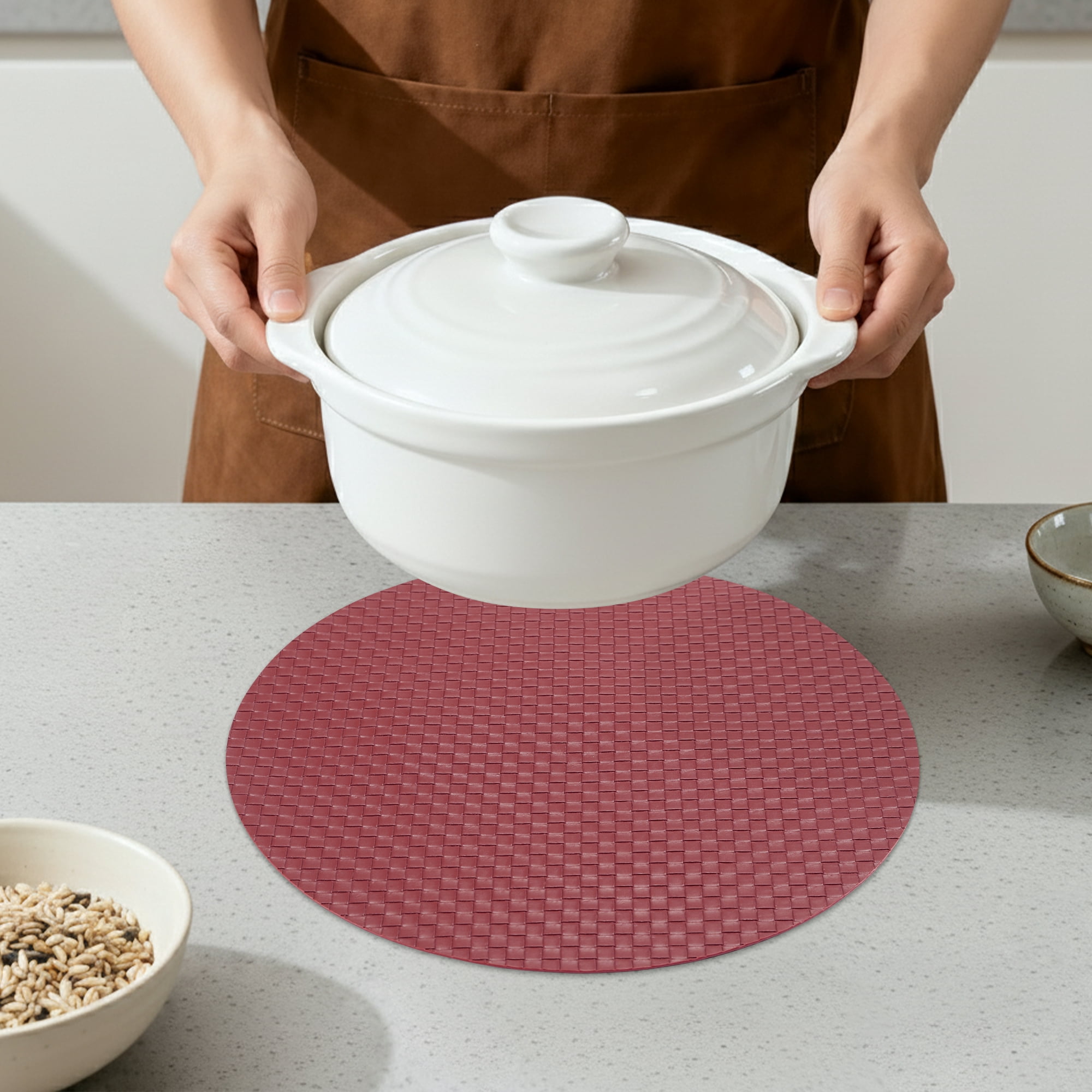 Unique Bargains Round Placemats 6pcs Faux Leather Placemats Red 15"x15"