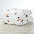 thumbnail image 2 of Great Bay Home Rustic Lodge Velvet Plush Warmest Throw  (50" x 60" Throw, Ski Slope), 2 of 5