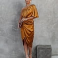 thumbnail image 1 of Robe Midi Unie pour Femme en Satin Moulante Coupe Crayon - Hy, 1 of 4