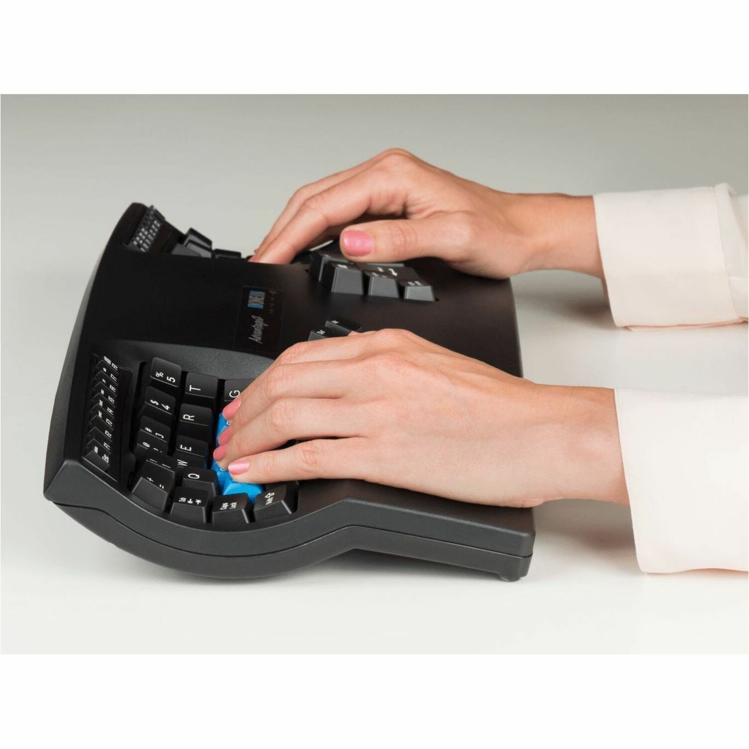 Kinesis Advantage2 Quiet LF Ergonomic Keyboard (KB600LFQ
