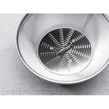 【並行輸入品】Brevilleブレビル ハイパワージューサー　スロージューサー　スムージーメーカー BJE200XL 700-Watt Ju