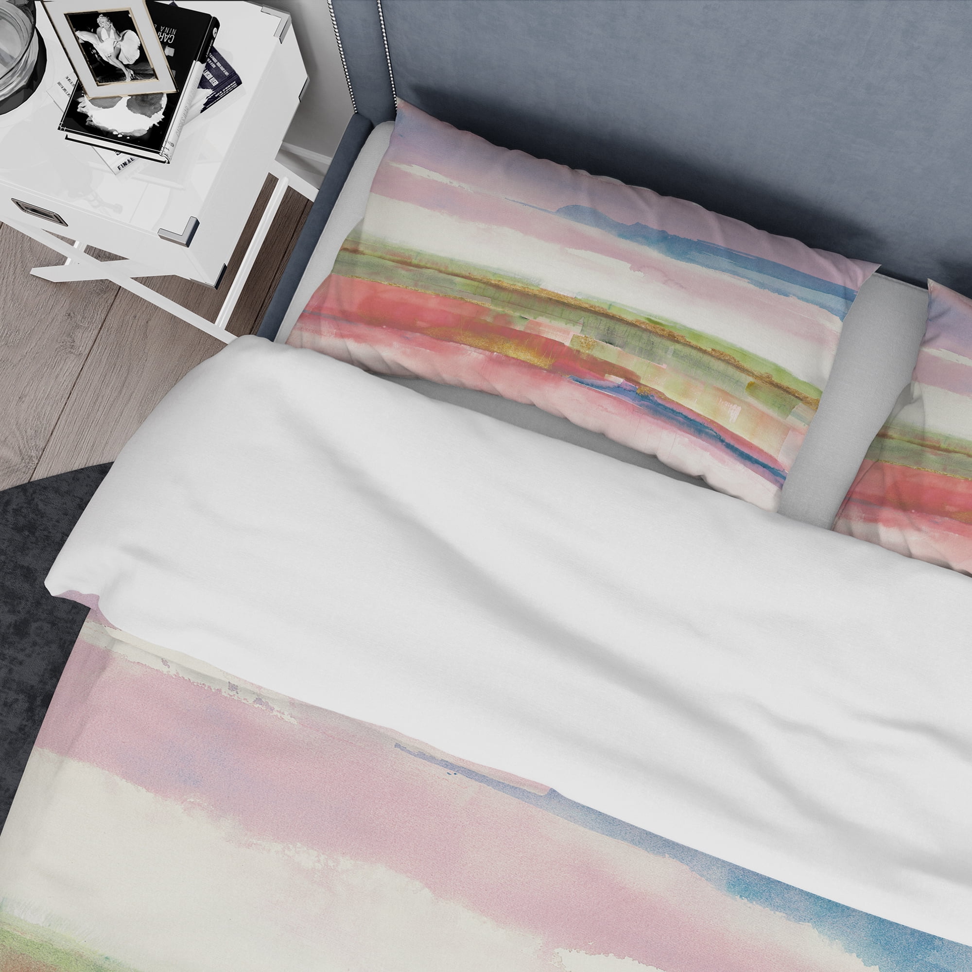 Designart 'Influence of Line and Color Gold Bright' Geometric Duvet Cover Set