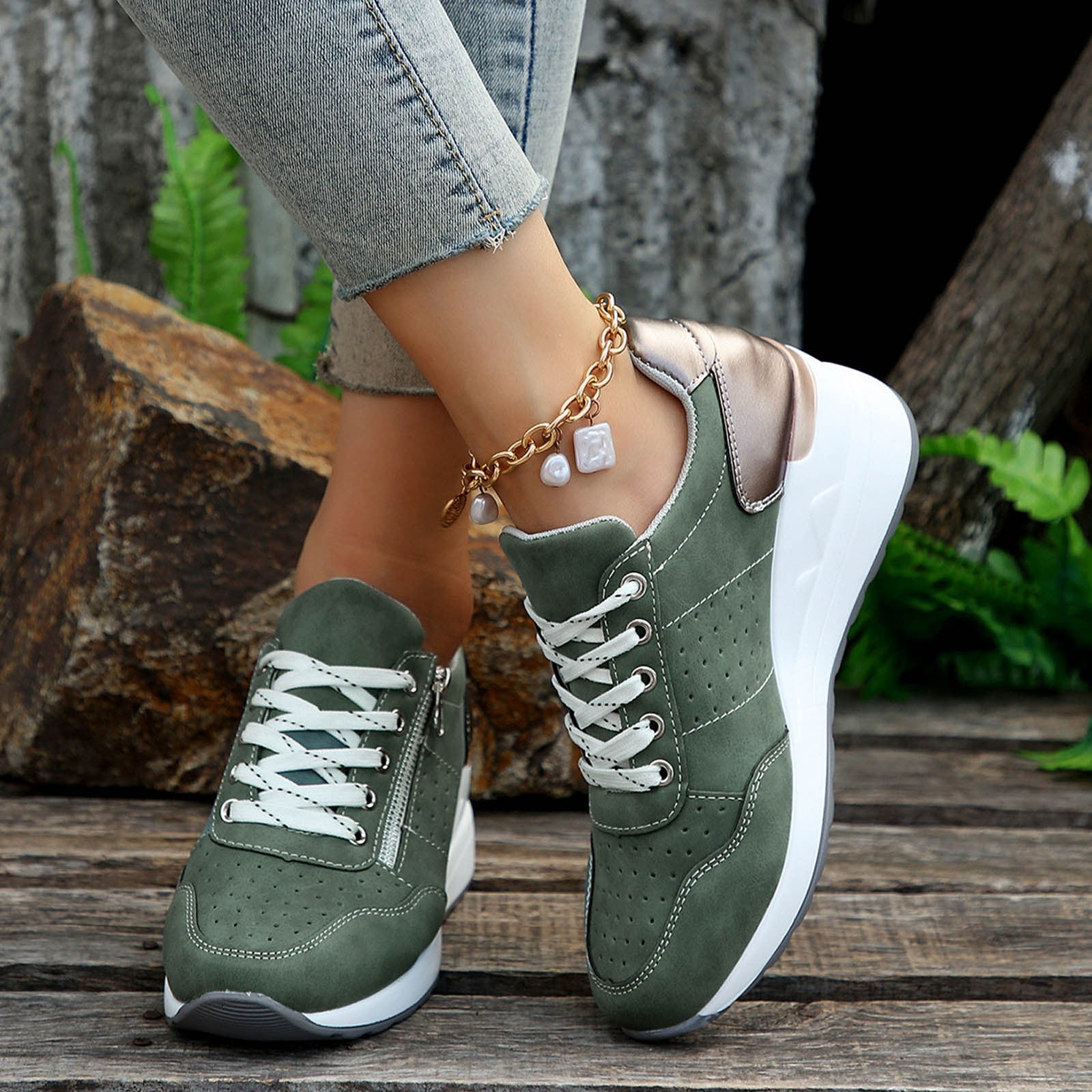 DIANTE★LACE UP WEDGE SOLE SNEAKERS 5ef15e58-edec-4940-9374-