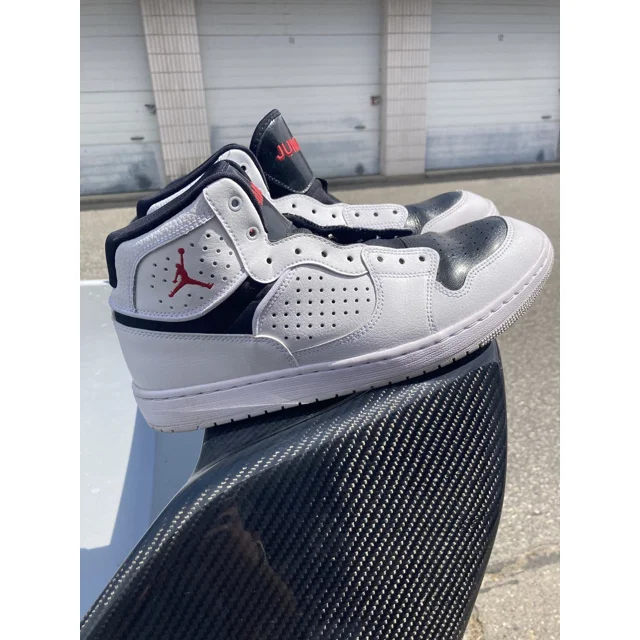 N I-K-E Jo r-dan Access White/Black/Red Basketball Shoes Men's Sneaker 9.5 No Box