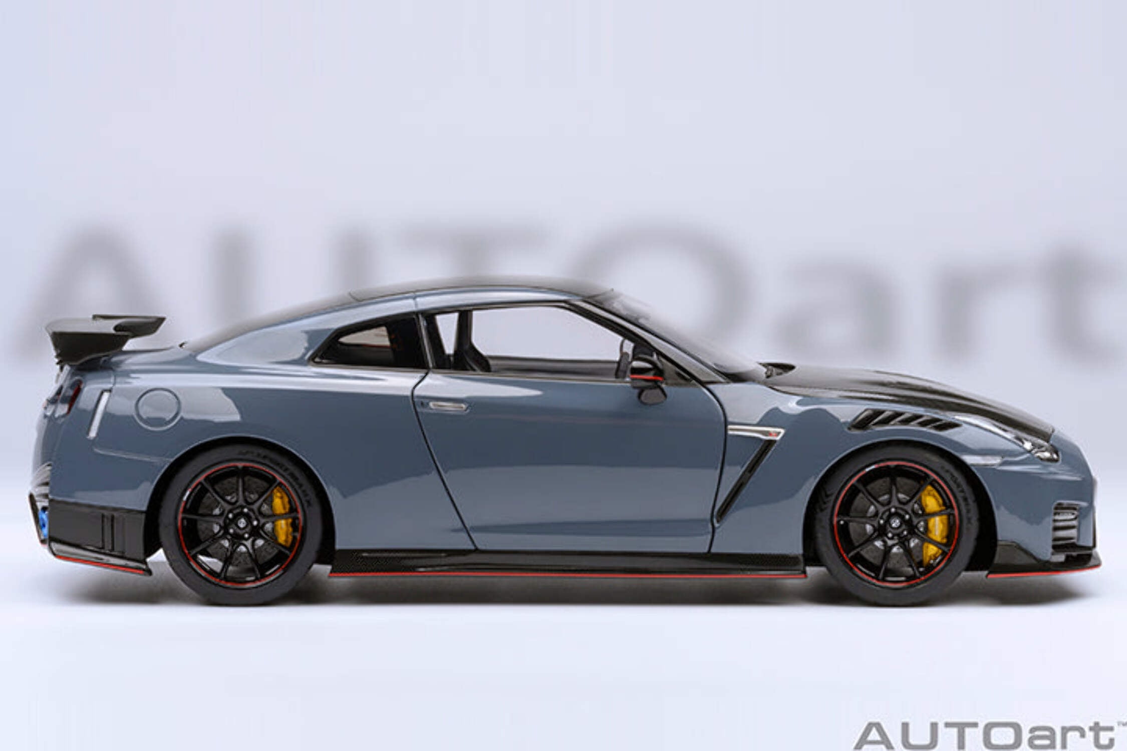 1/18オートアート GT-R NISMO GT3 マットグレーAUTOart AUTOart 2022 Nissan Skyline GT-R (R35) Nismo Special Edition Nismo