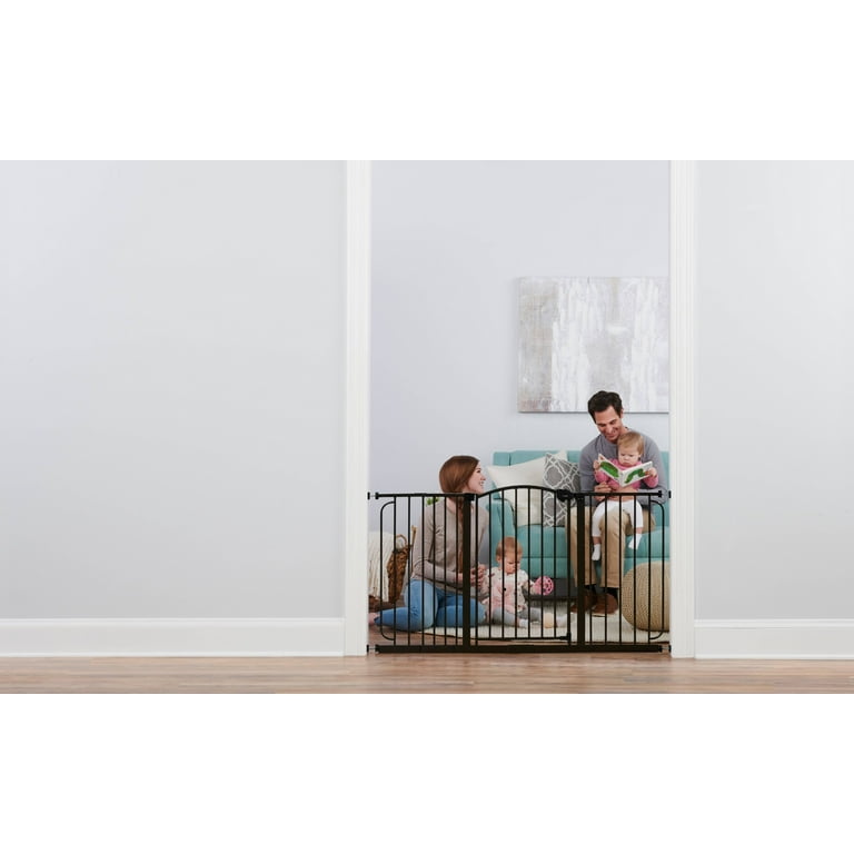 Regalo home accents super wide safety gate 2025
