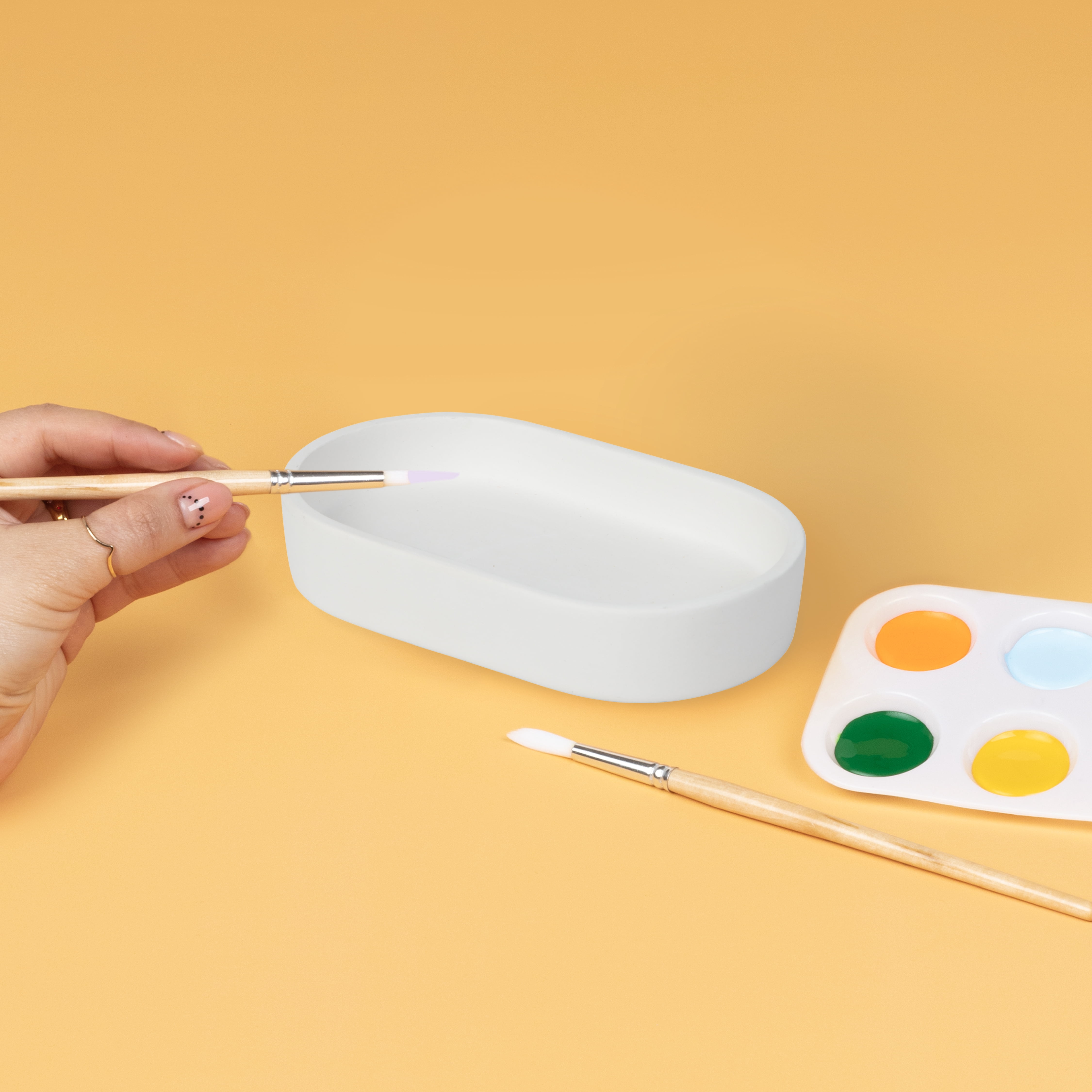 Hello Hobby Trinket Tray, White Ceramic, Ready to Paint 3"x5" Oval