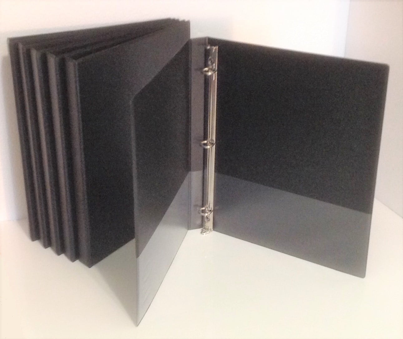 Black Vinyl 3Ring Regular Binder for 8.5" x 11" Sheets, 1/2" Capacity