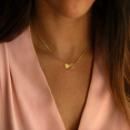 thumbnail image 3 of Collier Lettre Cœur en Acier Inoxydable Petit Collier Lettre Cœur Monogramme pour Femmes Filles, 3 of 4