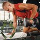 thumbnail image 1 of Fiudx Muñequeras para Levantamiento de Pesas, Correas de Gimnasio de Soporte Potente, Diseño Reforzado para Hombres y Mujeres, Comodidad Ajustable, Versátiles para Entrenamiento de Fuerza, Ligeras y, 1 of 4
