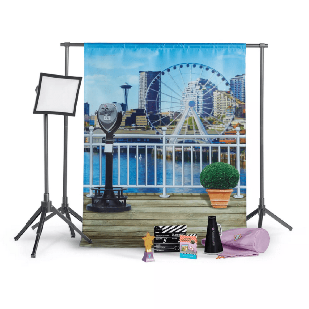American Girl Doll Z Yang Media Kit and Accessories for 18" Dolls (Doll Not Included)