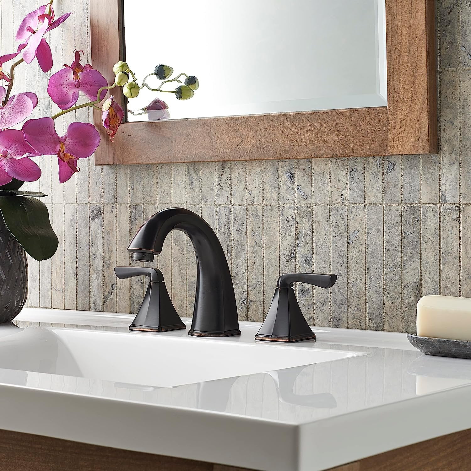 Pfister Selia Tuscan Bronze 2-Handle Widespread WaterSense Bathroom Faucet