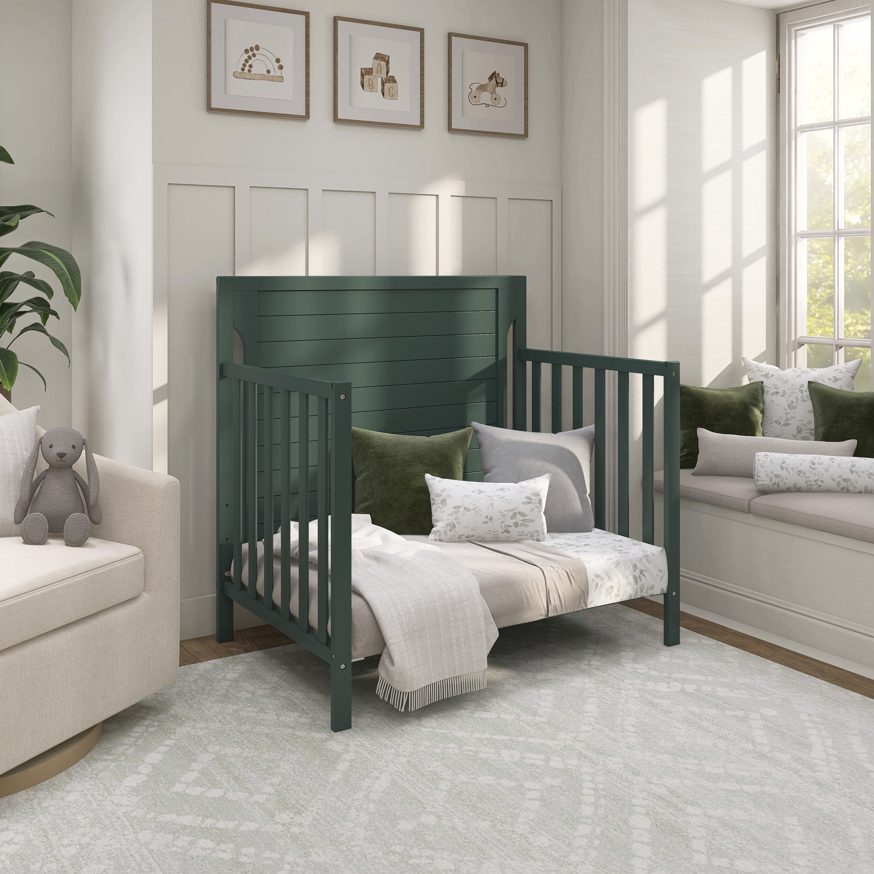 Dream On Me Bellport 4 in 1 Convertible Mini Crib In Green
