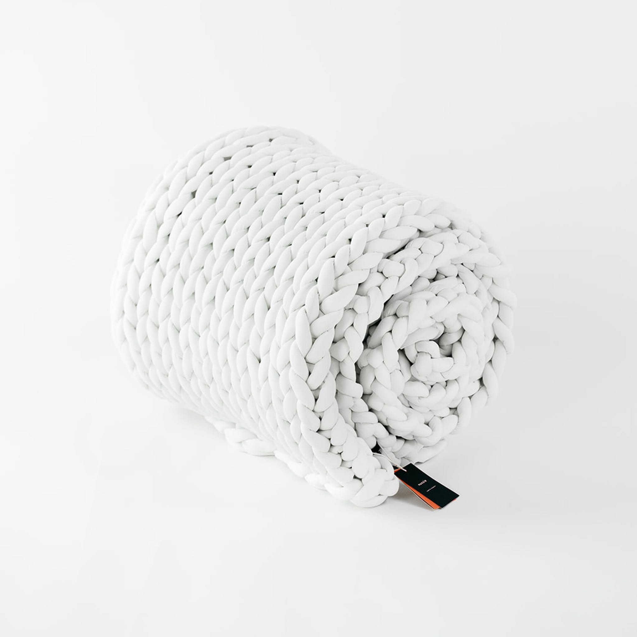 Nuzzie Knited 20lb Queen Weighted Blanket Hand Woven Chunky Knit