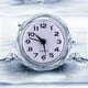 thumbnail image 3 of Reloj de Pared Ecomeon Mini Baño Lindo Cocina Espejo Succión Ducha Impermeable Reloj de Cuarzo Blanco, 3 of 6