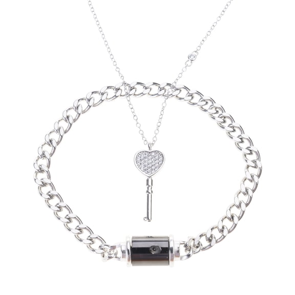 2pcs His and Hers Matching Couple Necklace Set Stainless Steel Heart Key Pendant Necklace Lock Charm