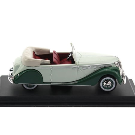 TAPDRA For Gift Giving Renault Suprastella 1939 Model Car 1:43 Scale Alloy Replica Desk Ornament
