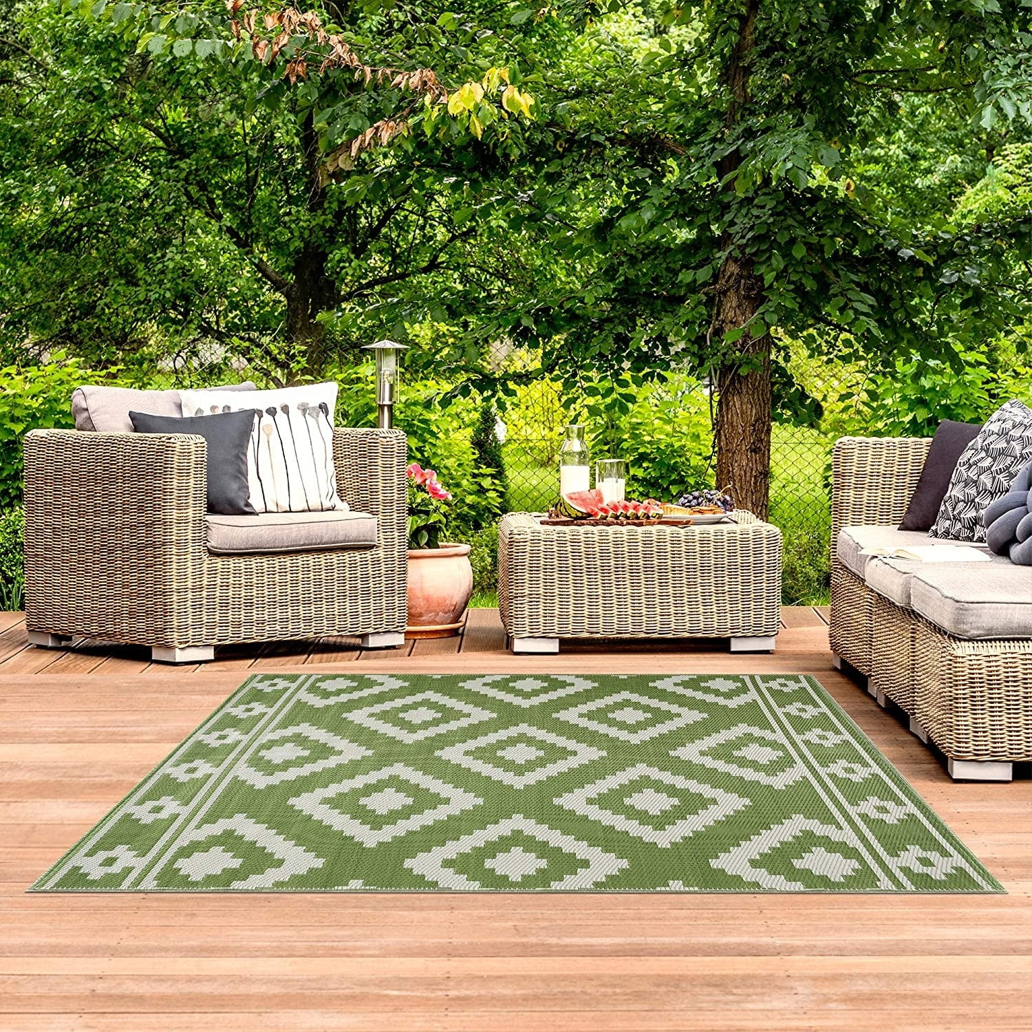 Playa Rug Milan Lightweight Reversible Recycled Plastic Outdoor Floor Mat/Rug Green&Crème 4'x6' 4' x 6'