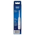 thumbnail image 3 of Oral-B Pro 100 3D White, Cepillo de dientes eléctrico a batería, Blanco, 3 of 5