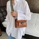 thumbnail image 5 of Bolso de un solo hombro para mujer, bolso de mensajero de piel sintética para citas, bolso de mensajero con forma retro, 5 of 5