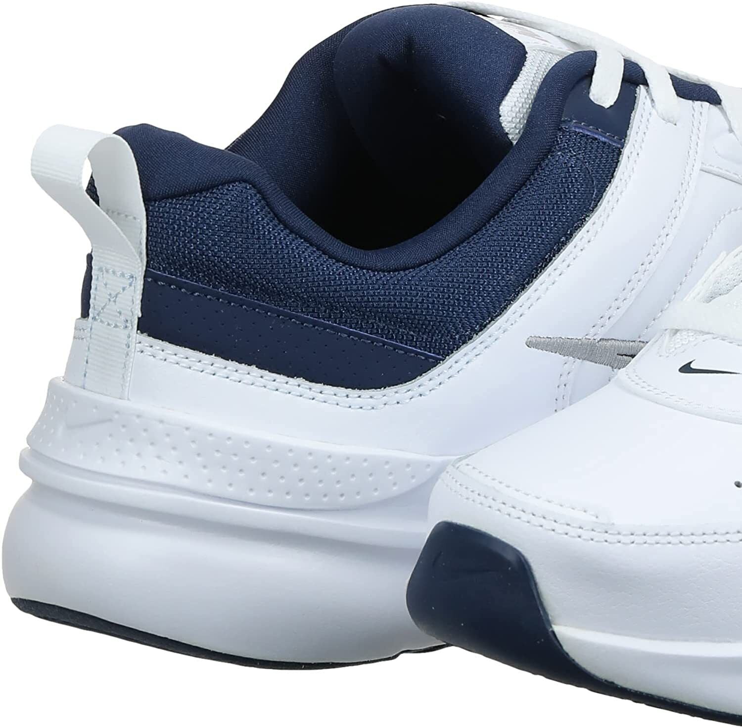 スニーカー Nike Defy All Day 'White Midnight Navy'' Size 9 - Nike Defy All Day White Midnight Navy for sale