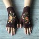 thumbnail image 1 of Guantes de punto para mujer, cálidos guantes de medio dedo bordados de lana para otoño e invierno, 1 of 6