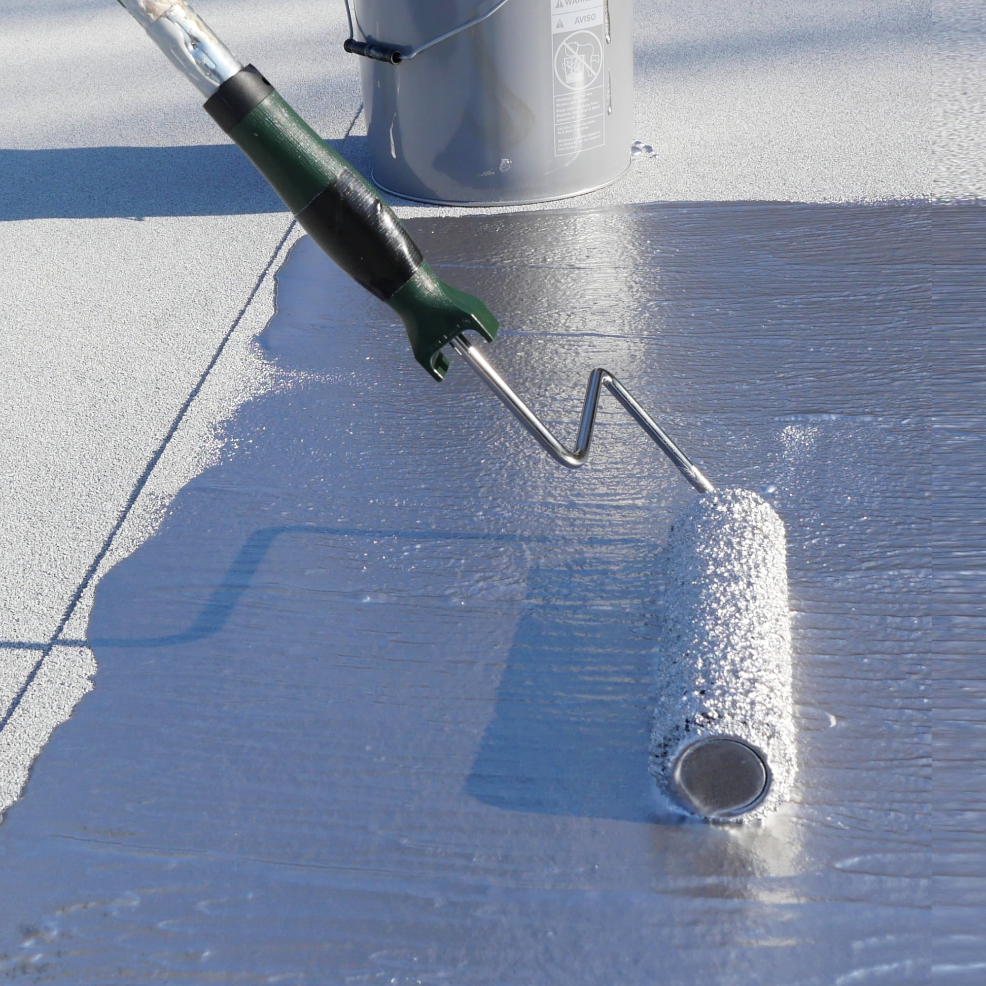 Rust-Oleum 580 Fibered Aluminum Roof Coating-301995, 5 gal