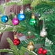 thumbnail image 5 of Juego de 12/60 minibolas navideñas de 3 cm para colgar en el árbol de Navidad, adornos de bolas de colores para fiestas en casa y Año Nuevo, 5 of 5