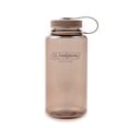 thumbnail image 1 of Botella de agua Nalgene monocromática sin BPA reciclada, 1 litro, color moca, 1 of 7