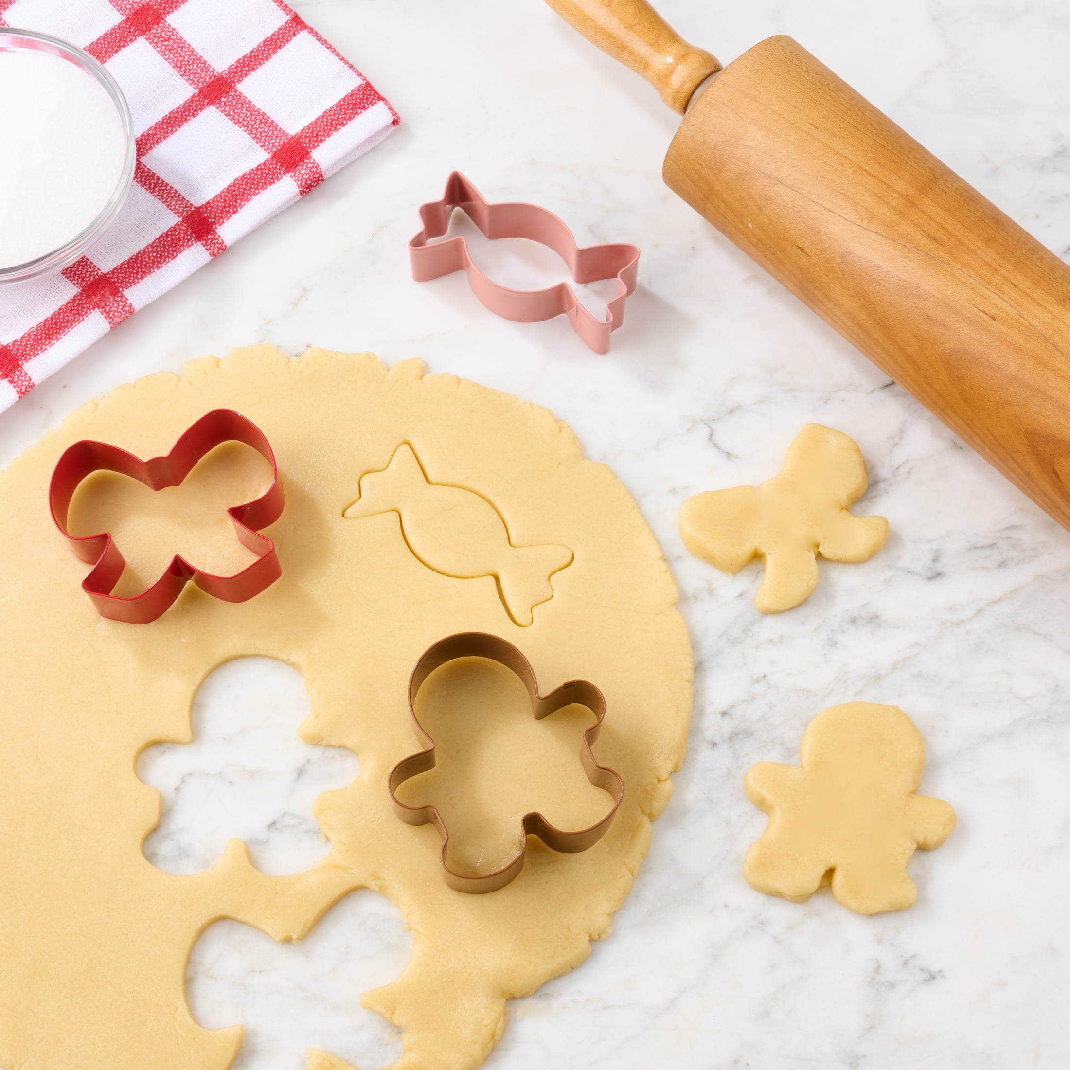Holiday Time 3-Piece Stainless Steel Cookie Cutters, Gingerbread, Bow and Candy Shapes