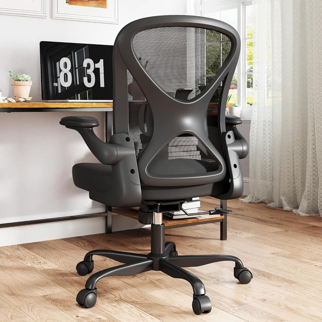 Silla de oficina Keratee de malla con soporte lumbar ajustable y apoyabrazos abatibles