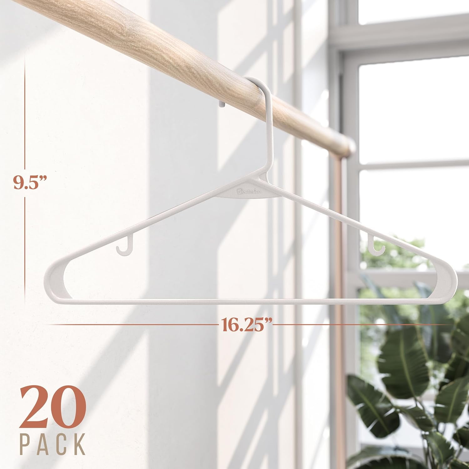 Plastic Hangers 20 Pack White - Clothes Makes The Perfect Coat Hanger and General Space Saving for Closet Percheros Ganchos para Colgar Ropa Hangars