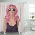 thumbnail image 1 of Cortina de ducha ABPHQTO Retrato Hipster de niña con gafas de sol 165x180 cm, 1 of 2