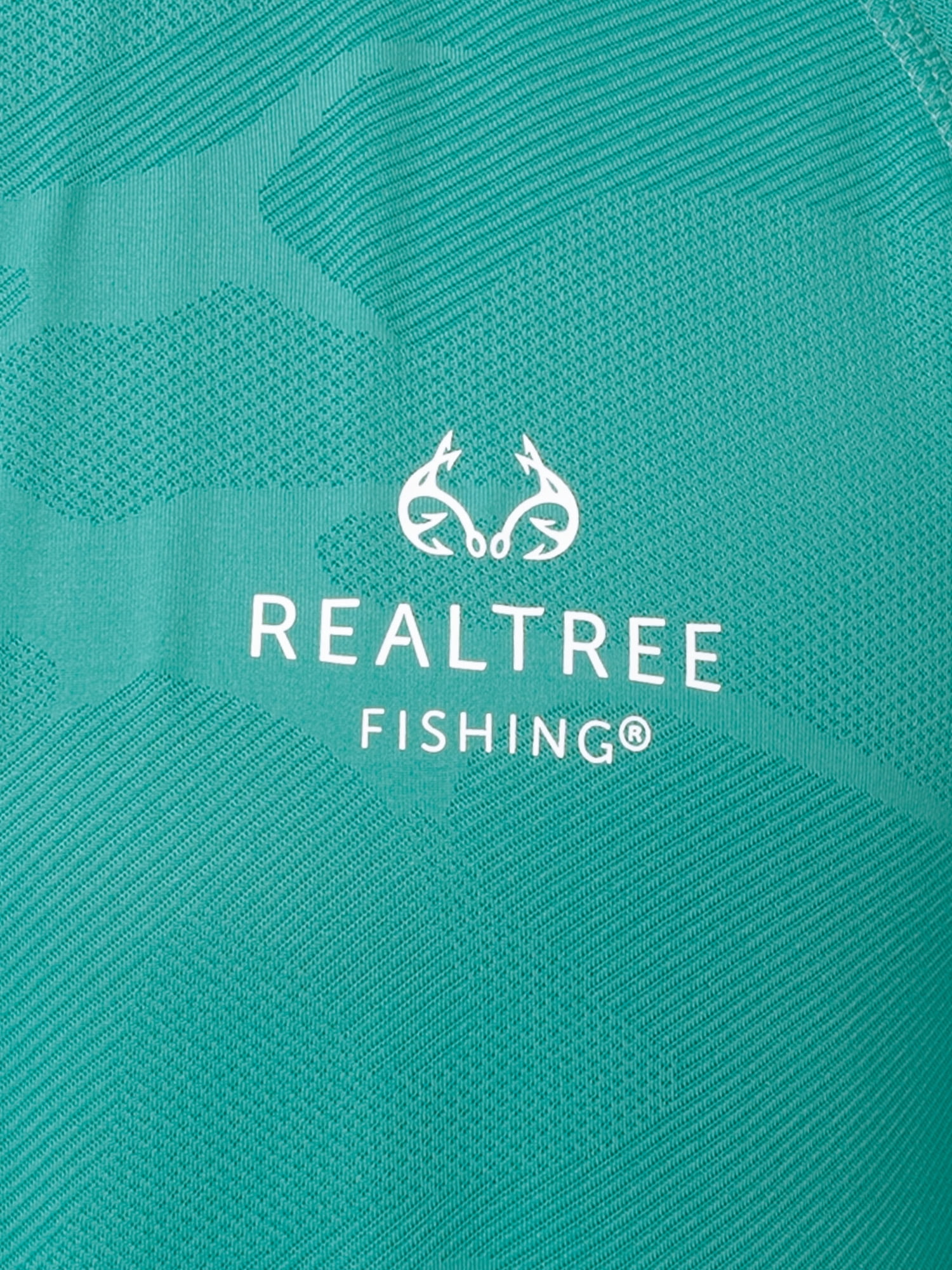 Realtree Fishing Men’s Long Sleeve Performance Raglan Tag-free Hooded Shirt, size S-3XL