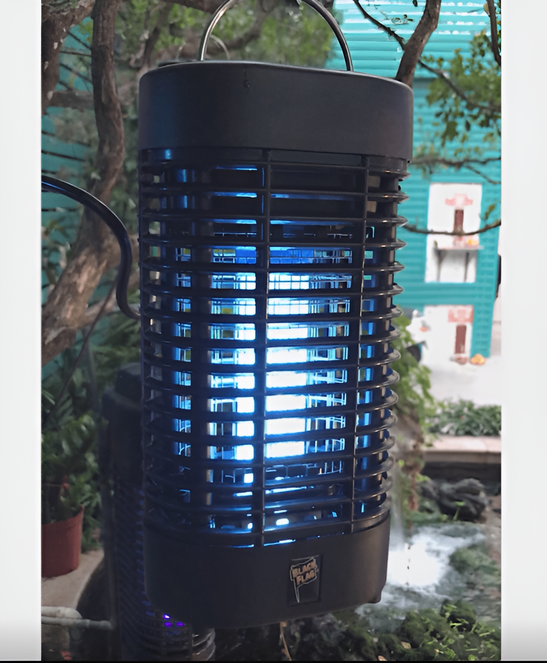 Black Flag 2000V Bug Zapper, Half-Acre Coverage photo 8