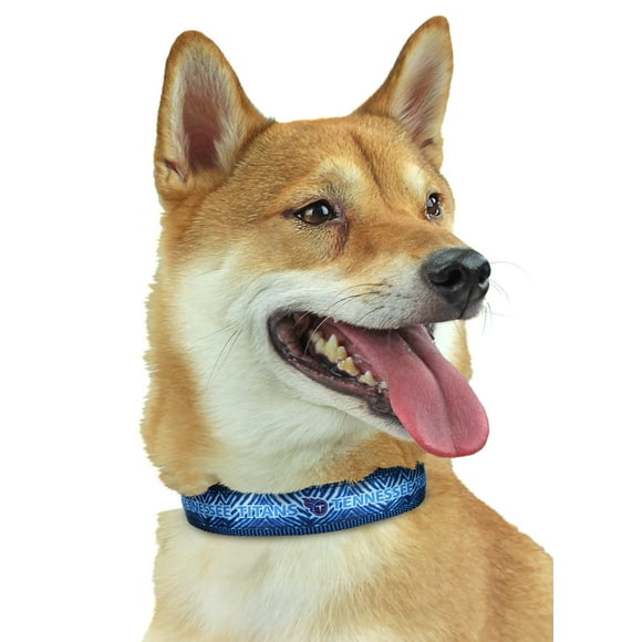 Zubaz NFL Team Adjustable Pet Collar for Dogs & Cats, Tennessee Titans, Medium