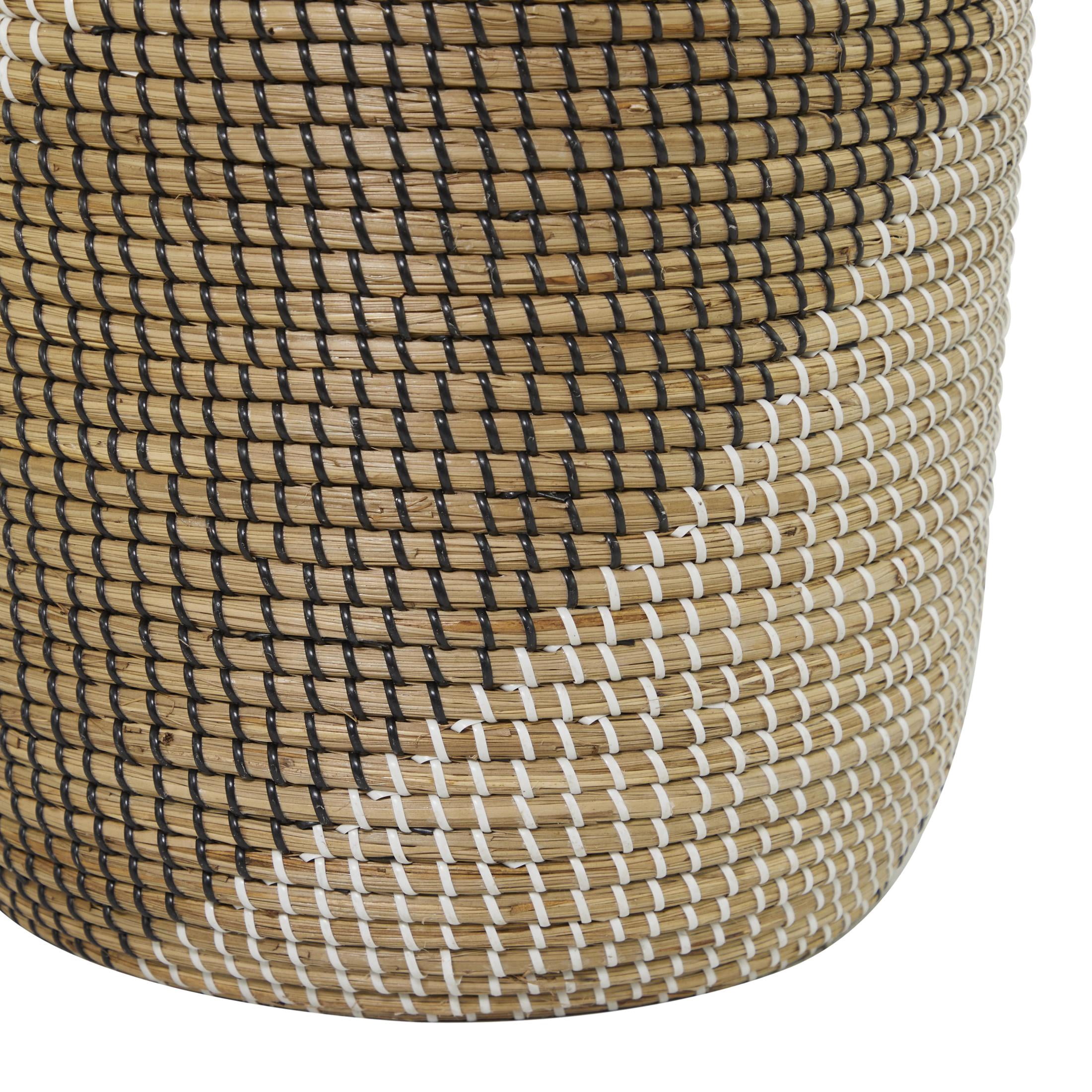 DecMode 19", 17"H Brown Seagrass Handmade Two Toned Storage Basket with Matching Lids, 2-Pieces
